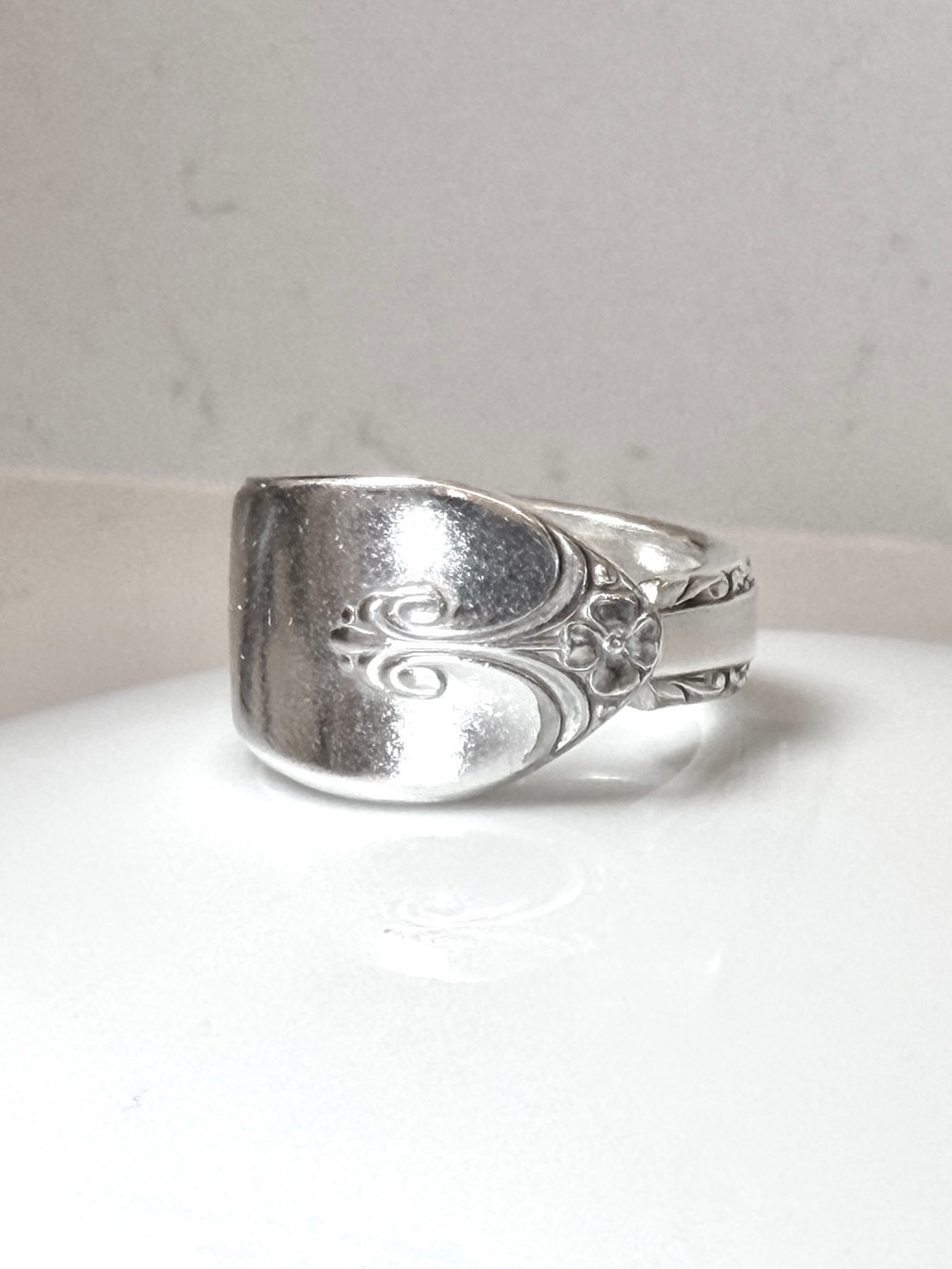 Vintage Silver Plated Spoon Ring in the Exquisite Pattern Size 7